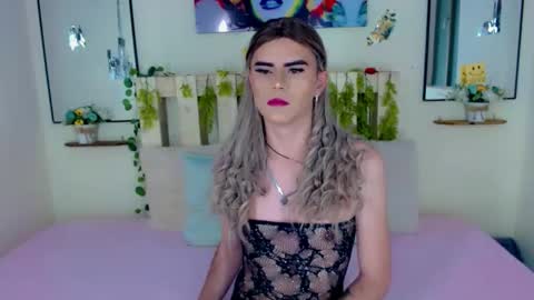 emmavegas19 online show from December 29, 1:06 pm
