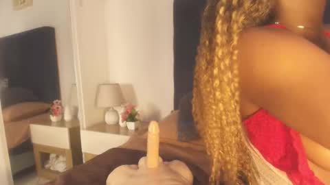 DAYANITA online show from March 18, 7:24 pm