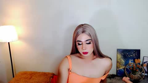expensive_elise online show from February 19, 6:48 pm