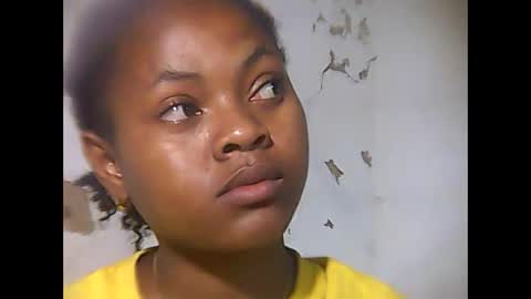 falielyse online show from November 17, 4:51 pm