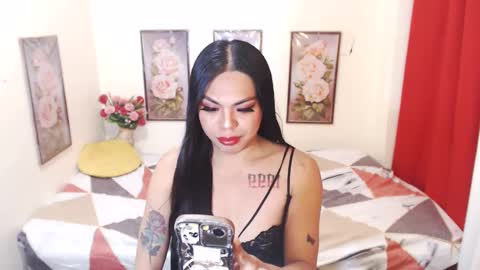 CALL ME AMANDA online show from January 29, 11:51 am