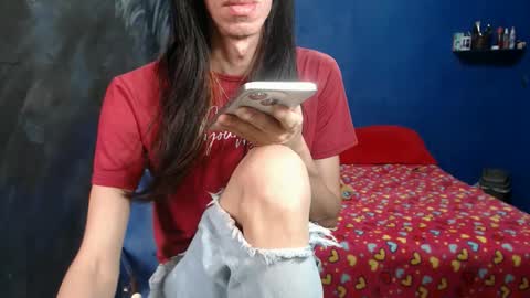 flats23cm online show from January 9, 10:04 pm