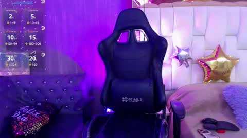 Foxxy  online show from November 5, 12:16 pm