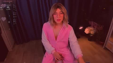 Sue online show from October 14, 9:43 am