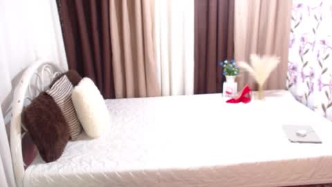 Freakyzae online show from March 22, 1:32 am