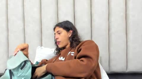 FreyaMoller  online show from April 18, 7:07 pm