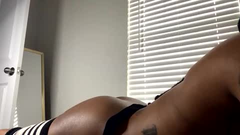 FEMALE2MALE online show from February 19, 12:34 pm