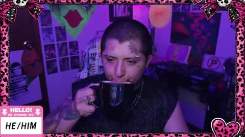 Kevin online show from May 3, 5:23 am