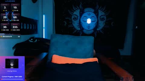          HEHIM  online show from March 24, 3:44 am