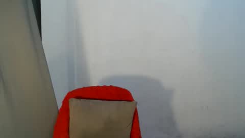 fullof_cums online show from March 20, 6:25 am