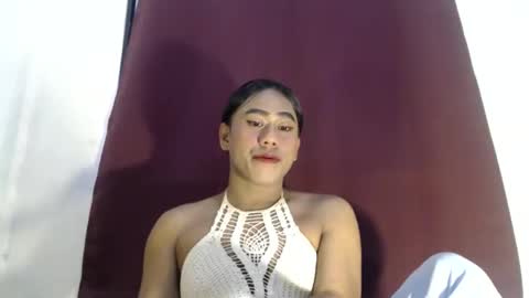 fullof_cums online show from April 5, 4:43 am