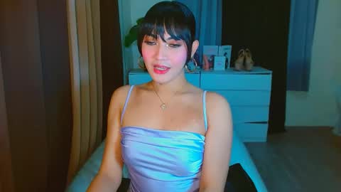 gabriela_deluxe online show from March 18, 12:34 am