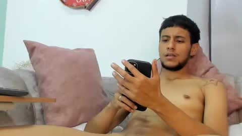 geronimo_hamann online show from January 8, 6:45 pm