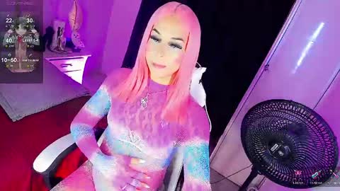 Gia Ferrara online show from June 7, 6:54 am