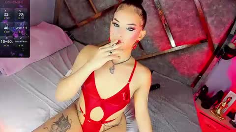 Gia Ferrara online show from July 5, 7:37 am