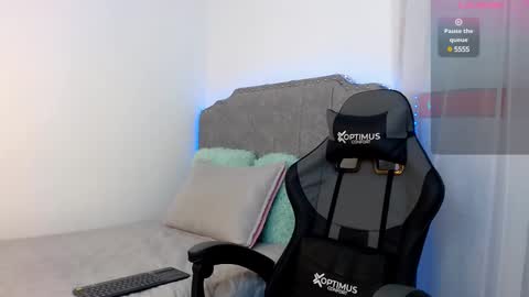  Giovanna  online show from February 23, 8:06 am