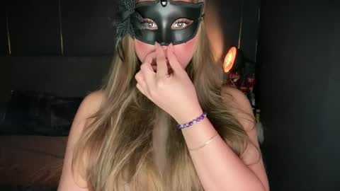 call me majesty online show from December 11, 7:14 am