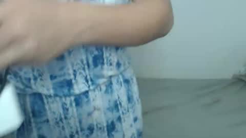 bella online show from April 6, 3:59 am