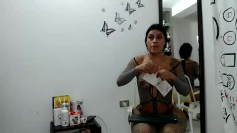 Snapshot of golositha26 chatting on January 20, 2:53 am Valentina online show from January 20, 2:53 am