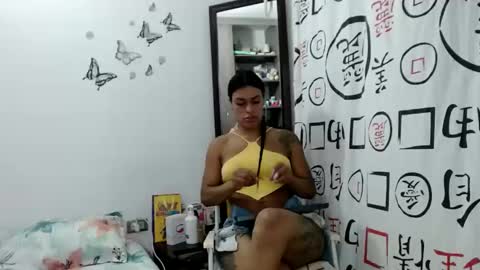 Snapshot of golositha26 chatting on February 7, 2:40 am Valentina online show from February 7, 2:40 am