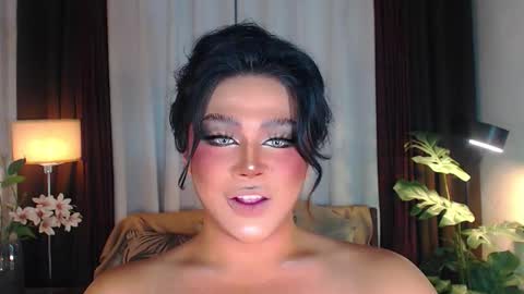 Snapshot of gorgeous_devilxxx chatting on October 19, 4:38 am Samantha online show from October 19, 4:38 am