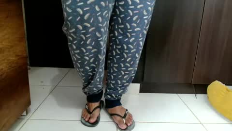 Demian online show from December 5, 3:09 am