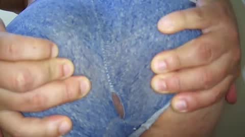 guapo8999 online show from September 22, 5:13 am