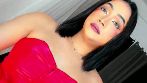 Call me Miss Gwen online show from October 21, 6:53 pm