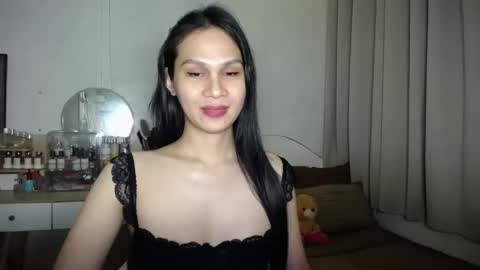 heather_bbyy online show from November 12, 9:14 pm