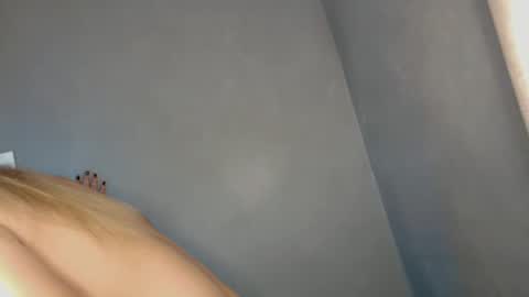 Queen Ava online show from December 19, 9:49 pm