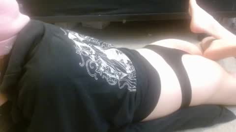 Holly Hawkes online show from November 21, 1:06 am