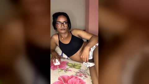 horny_brii online show from April 11, 3:01 am