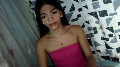 Rhiana online show from April 8, 5:53 am