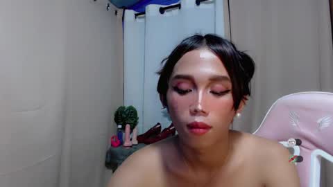 Khianna online show from April 30, 5:39 pm