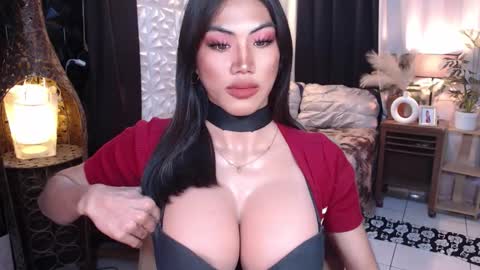 Snapshot of hot_pleasure_cock chatting on October 10, 12:17 pm Julli Anna online show from October 10, 12:17 pm