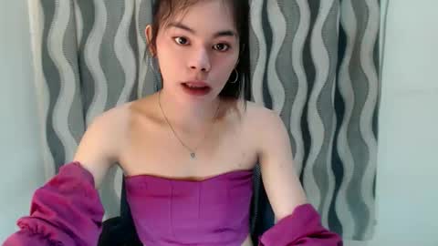 Yanna online show from May 27, 1:08 pm