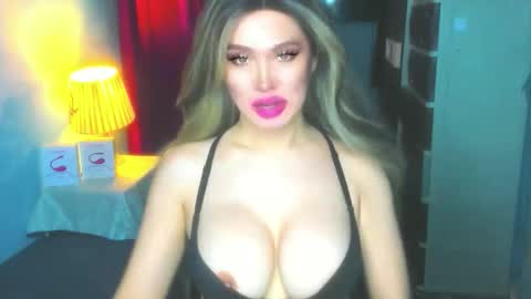 T A N Y A online show from March 26, 3:21 am