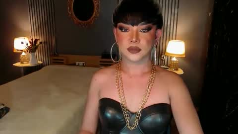 Christine online show from October 20, 7:55 am