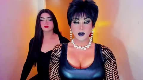 MsLovely online show from April 12, 10:57 pm