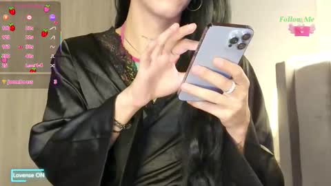 Crystall online show from November 6, 6:19 pm