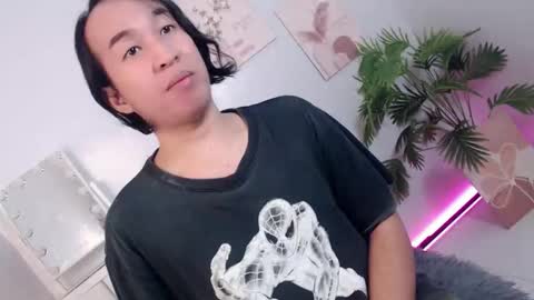 Ashley iss open for pvt cumshow online show from October 23, 11:58 am