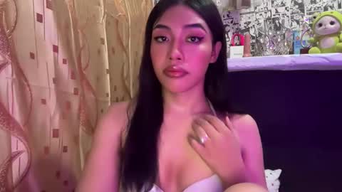 they call me Iriss online show from October 19, 6:17 am