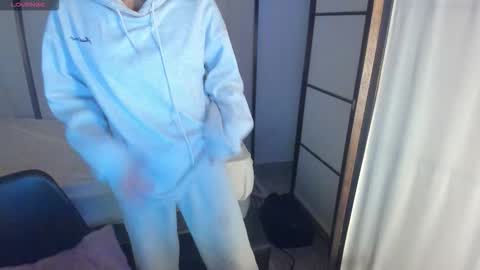 isabelfernandez1 online show from January 15, 8:51 pm