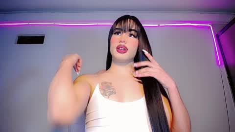 ivannahot23 online show from March 11, 11:01 am