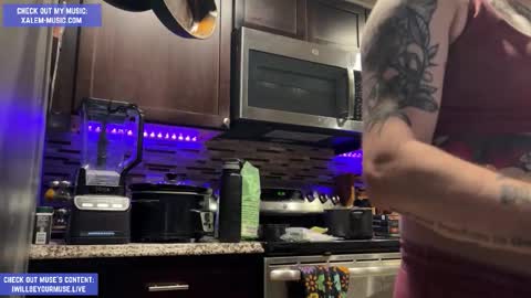 Muse hethey online show from November 25, 12:12 am