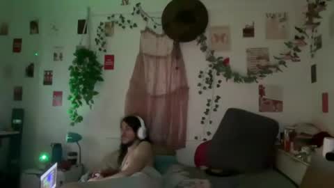 jennifer_robbie online show from May 28, 9:51 am