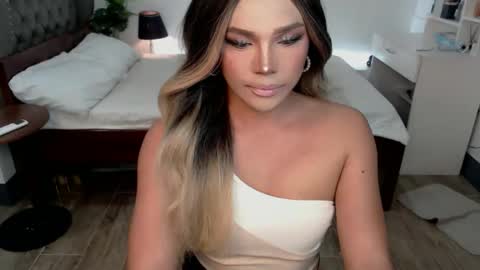 jesie_hot69 online show from November 6, 11:21 am