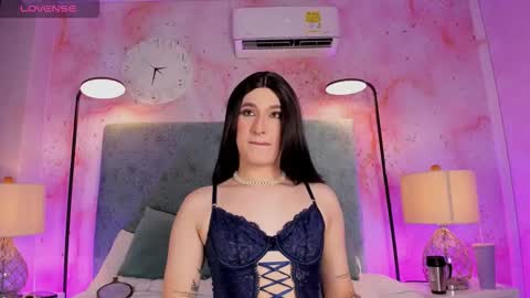 JESSI AND NAOMI online show from March 16, 4:16 am