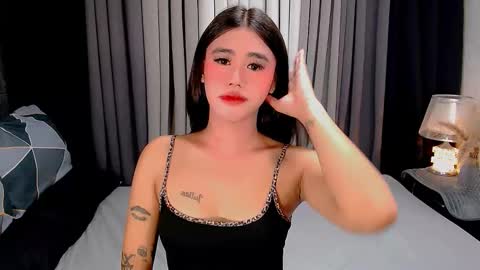 julie online show from December 5, 5:45 am