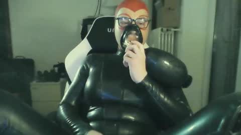 The sweetest toy online show from February 15, 7:12 pm